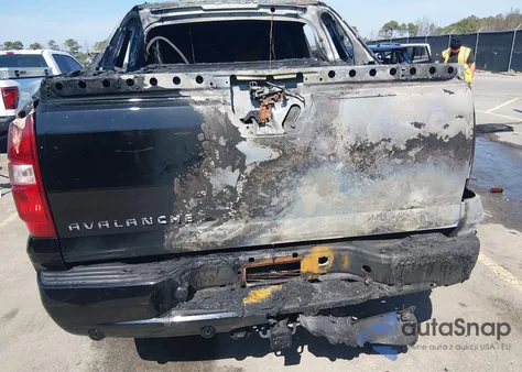 2011 Chevrolet Avalanche 1500 Lt1 z USA, uszkodzony, nr VIN 3GNTKFE37BG233649